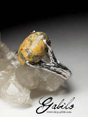 Кольцо с пейзажной яшмой в серебре