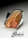 Серебряное кольцо с солнечным камнем