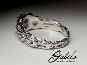 Серебряное кольцо с рубеллитом