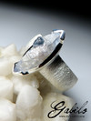 Серебряное кольцо с кристаллом сапфира