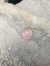 Кабошон розового кварца овал 20.4 карат