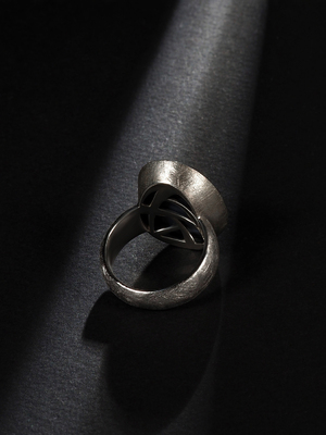 Серебряное кольцо с Черным Австралийским Опалом