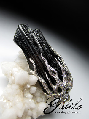 Серебряная подвеска с кристаллом черного турмалина