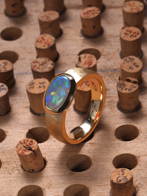 Mystic Clover - Золотое кольцо с Австралийским Опалом