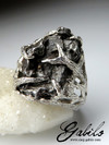 Кольцо с метеоритом в золоте