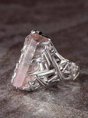 Серебряное кольцо с кристаллом полихромного турмалина