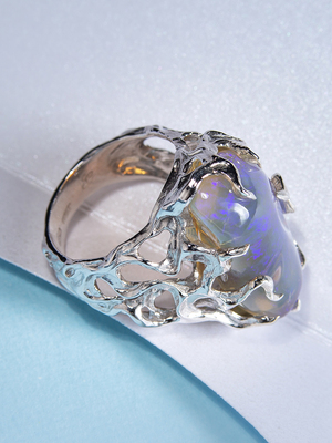 Серебряное кольцо с австралийский Неон Опалом