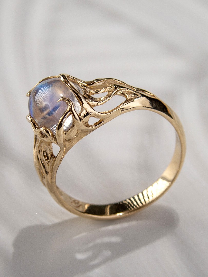 moonstone gold ring