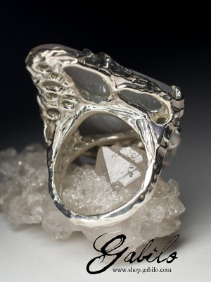 Крупное серебряное кольцо с агатом