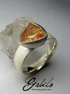 Серебряное кольцо с топазом Империалом треугольник