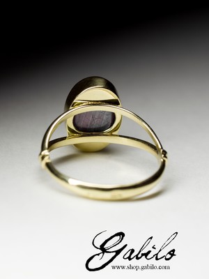 Золотое кольцо с рубином звездчатым