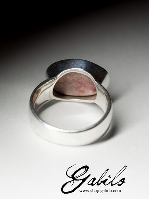 Серебряное кольцо с кобальтокальцитом