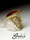 Золотое кольцо с сердоликом
