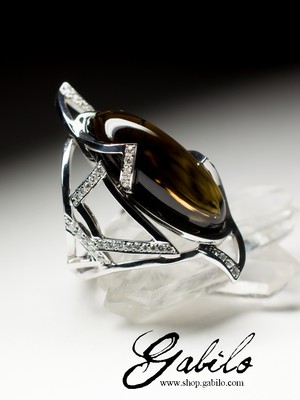 Золотое кольцо с морионом и бриллиантами