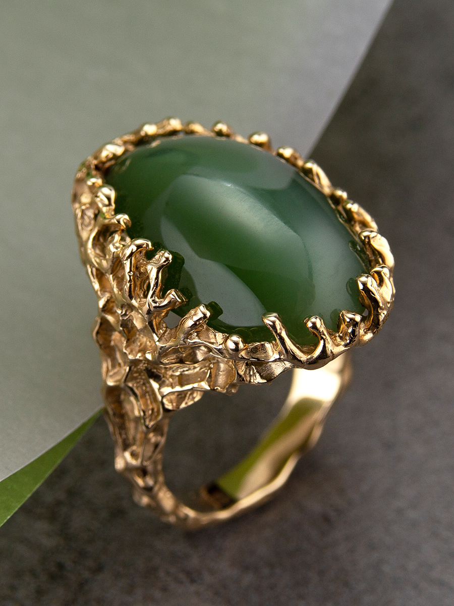 green nephrite gold ring
