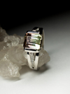 Золотое кольцо с полихромным турмалином и бриллиантами