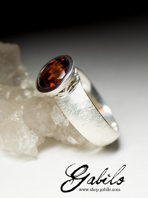 Серебряное кольцо с цитрином