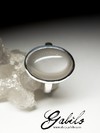 Серебряное кольцо с лунным камнем 