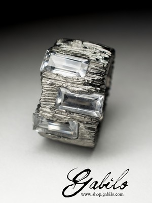 Перстень с горным хрусталем в серебре с сертификатом